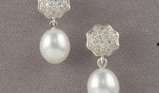 珍珠耳环在线观看,璀璨时光里的浪漫邂逅